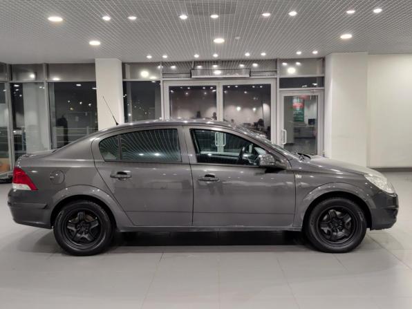 Opel Astra H Рестайлинг с пробегом 2011 года, цена 497 000 рублей, 183859 км, седан, Автокод Объявления