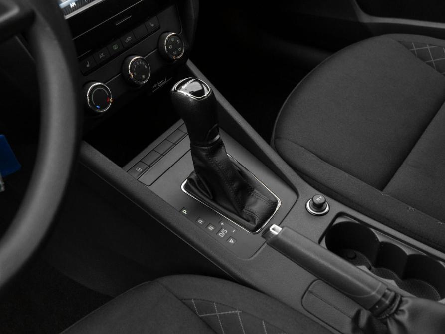Skoda Octavia III (A7) Рестайлинг Москва  - изображение 12