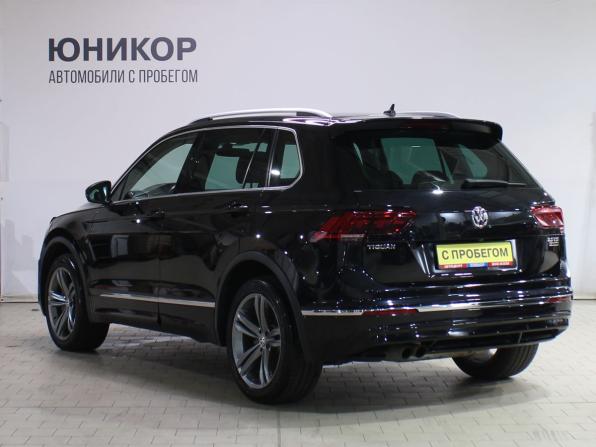 Volkswagen Tiguan II с пробегом 2018 года, цена 2 679 000 рублей, 168752 км, внедорожник, Автокод Объявления