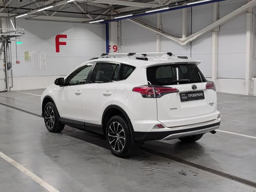 Toyota RAV4 IV (XA40) Рестайлинг Казань  - изображение 8