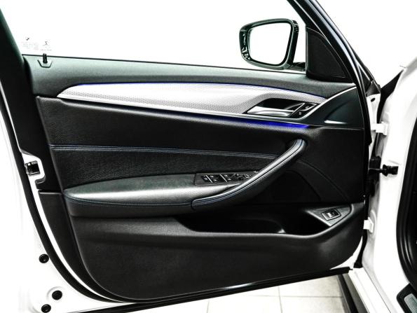 BMW 5 серии VII (G30/G31/G38) с пробегом 2018 года, цена 3 430 000 рублей, 88820 км, седан, Автокод Объявления