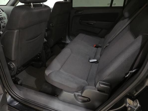 Opel Zafira B Рестайлинг с пробегом 2013 года, цена 760 000 рублей, 283294 км, компактвэн, Автокод Объявления