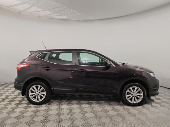 Nissan Qashqai II с пробегом 2015 года, цена 1 375 000 рублей, 84965 км, внедорожник, Автокод Объявления