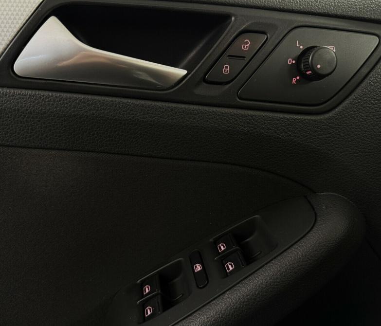 Volkswagen Jetta VI Москва  - изображение 9