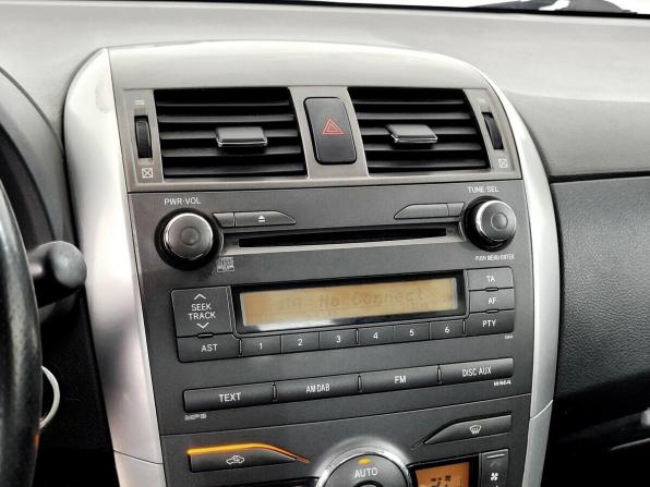 Toyota Corolla X (E140 E150) Рестайлинг с пробегом 2010 года, цена 985 000 рублей, 176397 км, седан, Автокод Объявления