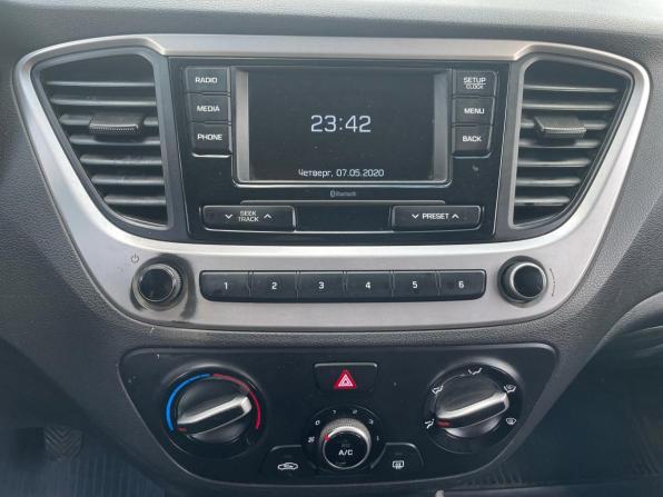 Hyundai Solaris II с пробегом 2017 года, цена 1 188 500 рублей, 160000 км, седан, Автокод Объявления
