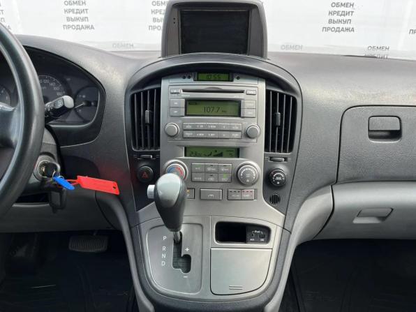 Hyundai Grand Starex I с пробегом 2011 года, цена 1 500 000 рублей, 174135 км, минивэн, Автокод Объявления