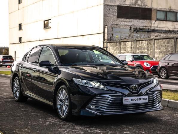 Toyota Camry VIII (XV70) с пробегом 2019 года, цена 2 649 000 рублей, 131089 км, седан, Автокод Объявления