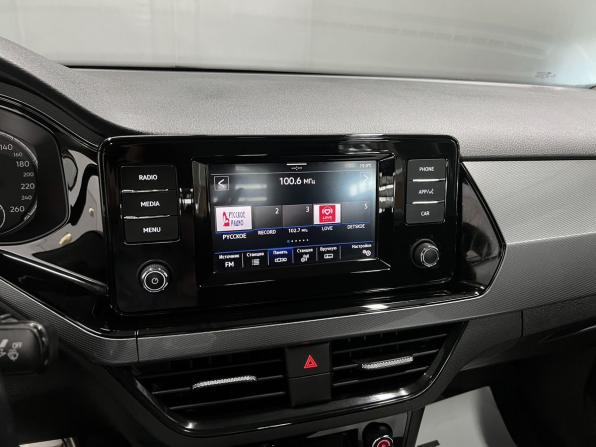 Volkswagen Polo VI с пробегом 2021 года, цена 1 875 000 рублей, 56947 км, лифтбек, Автокод Объявления