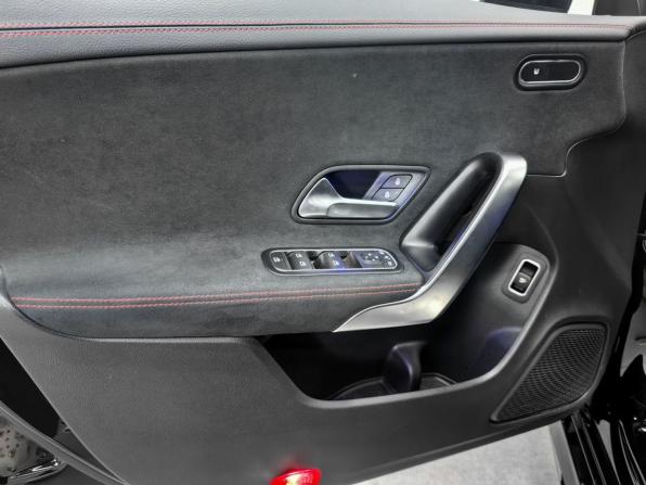 Mercedes-Benz CLA II (C118 X118) с пробегом 2020 года, цена 3 200 000 рублей, 53100 км, седан, Автокод Объявления