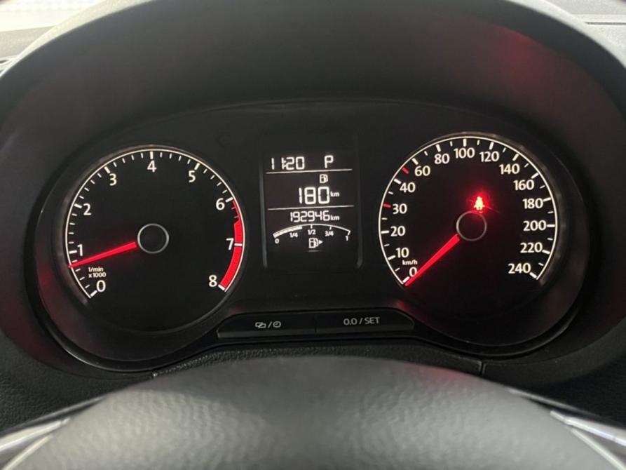 Volkswagen Polo V Рестайлинг Курск  - изображение 11