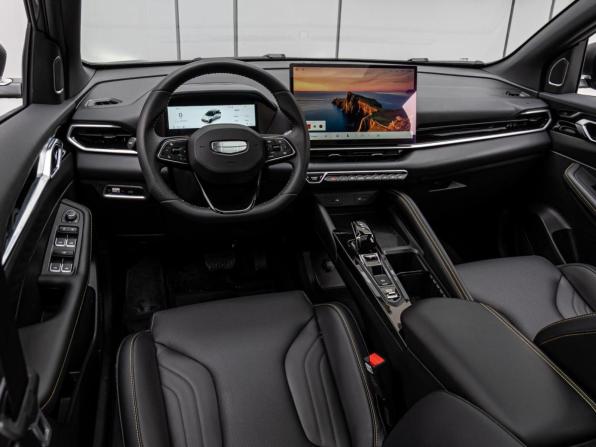 Geely Coolray I Рестайлинг с пробегом 2025 года, цена 2 510 000 рублей, 6928 км, внедорожник, Автокод Объявления
