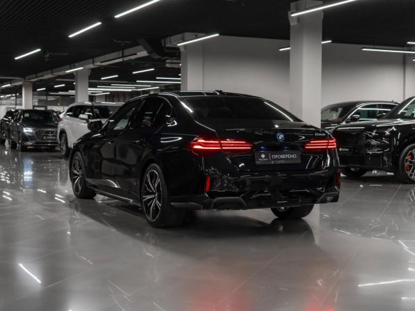 BMW 5 серии VIII (G60/G61/G68) с пробегом 2025 года, цена 8 450 000 рублей, 265 км, седан, Автокод Объявления