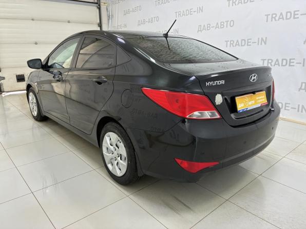 Hyundai Solaris I Рестайлинг с пробегом 2015 года, цена 999 000 рублей, 140000 км, седан, Автокод Объявления