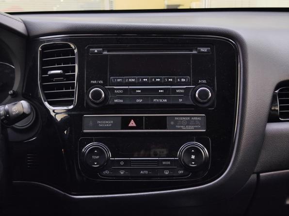 Mitsubishi Outlander III Рестайлинг 3 с пробегом 2019 года, цена 2 290 000 рублей, 105500 км, внедорожник, Автокод Объявления