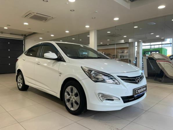 Hyundai Solaris I Рестайлинг с пробегом 2015 года, цена 850 000 рублей, 128000 км, седан, Автокод Объявления