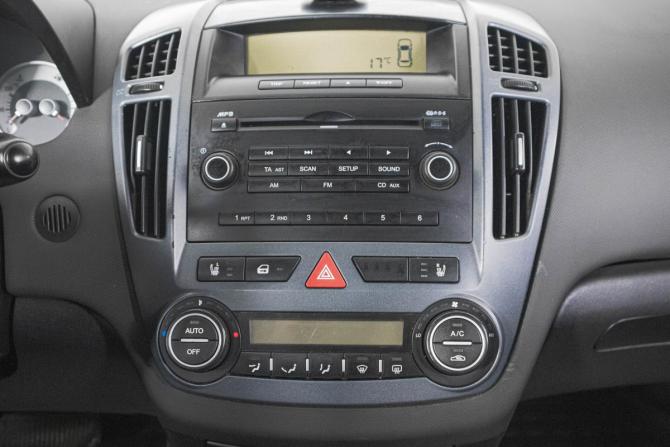 Kia Ceed I с пробегом 2008 года, цена 649 000 рублей, 250000 км, универсал, Автокод Объявления