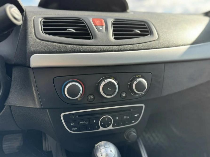 Renault Fluence I Вологда  - изображение 11