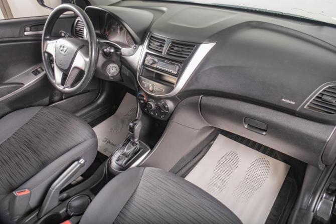 Hyundai Solaris I Рестайлинг с пробегом 2014 года, цена 859 000 рублей, 156000 км, седан, Автокод Объявления