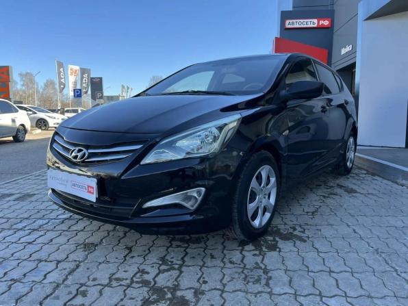 Hyundai Solaris I Рестайлинг с пробегом 2016 года, цена 774 600 рублей, 175255 км, хэтчбек, Автокод Объявления