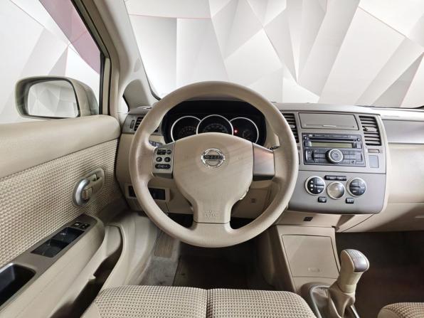 Nissan Tiida I Рестайлинг с пробегом 2012 года, цена 585 000 рублей, 184253 км, хэтчбек, Автокод Объявления