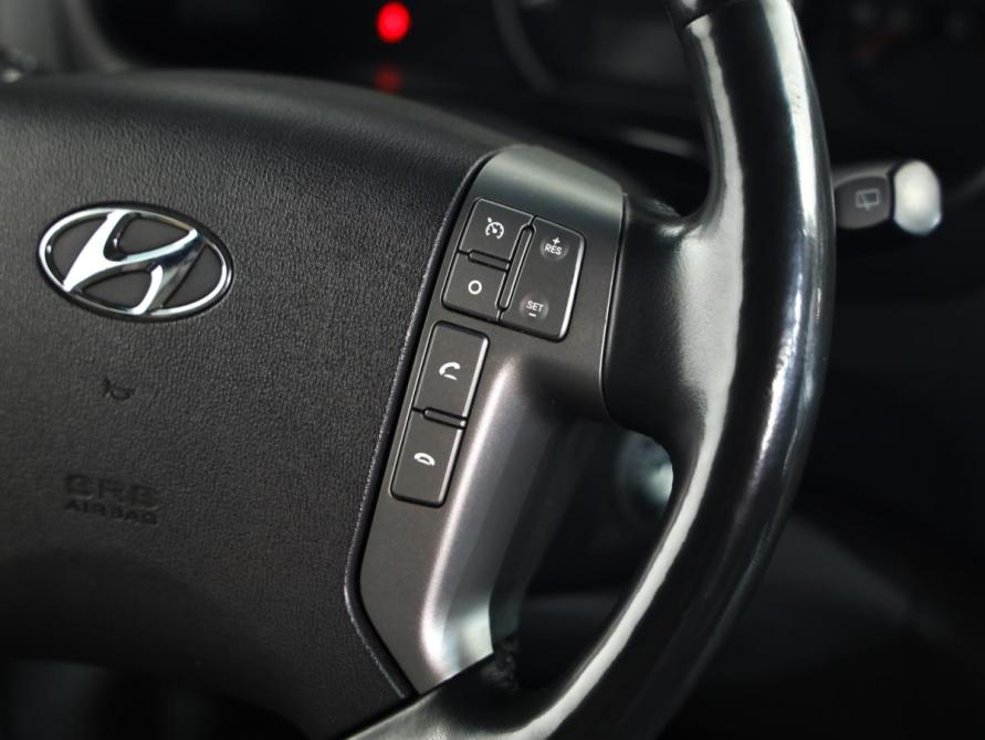 Hyundai H-1 II Рестайлинг 2 Санкт-Петербург  - изображение 11