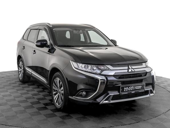 Mitsubishi Outlander III Рестайлинг 3 с пробегом 2020 года, цена 2 790 000 рублей, 54719 км, внедорожник, Автокод Объявления