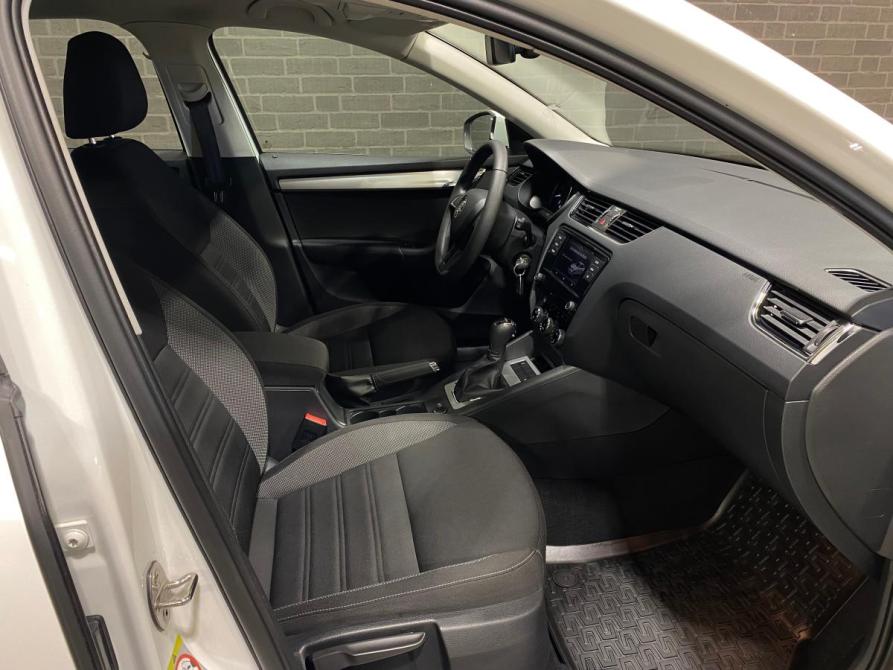 Skoda Octavia III (A7) Рестайлинг Челябинск  - изображение 10