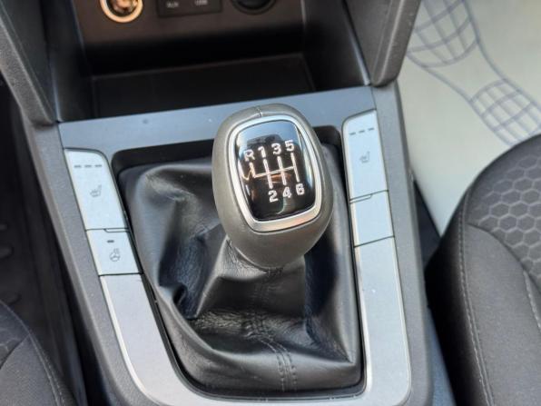 Hyundai Elantra VI (AD) Рестайлинг с пробегом 2020 года, цена 1 370 000 рублей, 160000 км, седан, Автокод Объявления