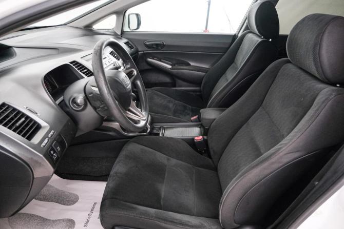 Honda Civic VIII Рестайлинг с пробегом 2011 года, цена 949 000 рублей, 210922 км, седан, Автокод Объявления