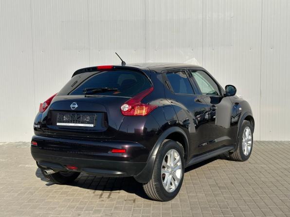 Nissan Juke I с пробегом 2013 года, цена 1 040 000 рублей, 217000 км, внедорожник, Автокод Объявления