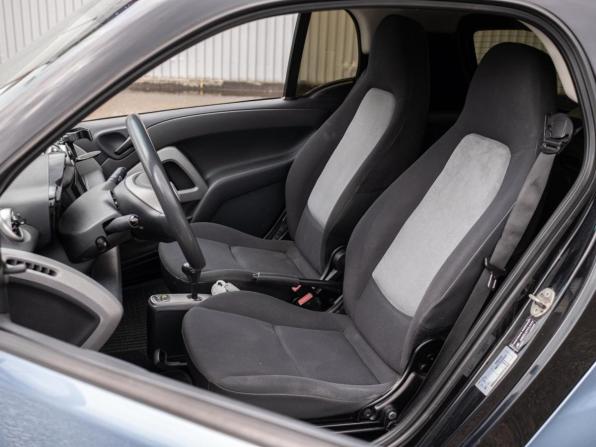Smart Fortwo II с пробегом 2010 года, цена 685 000 рублей, 94445 км, хэтчбек, Автокод Объявления