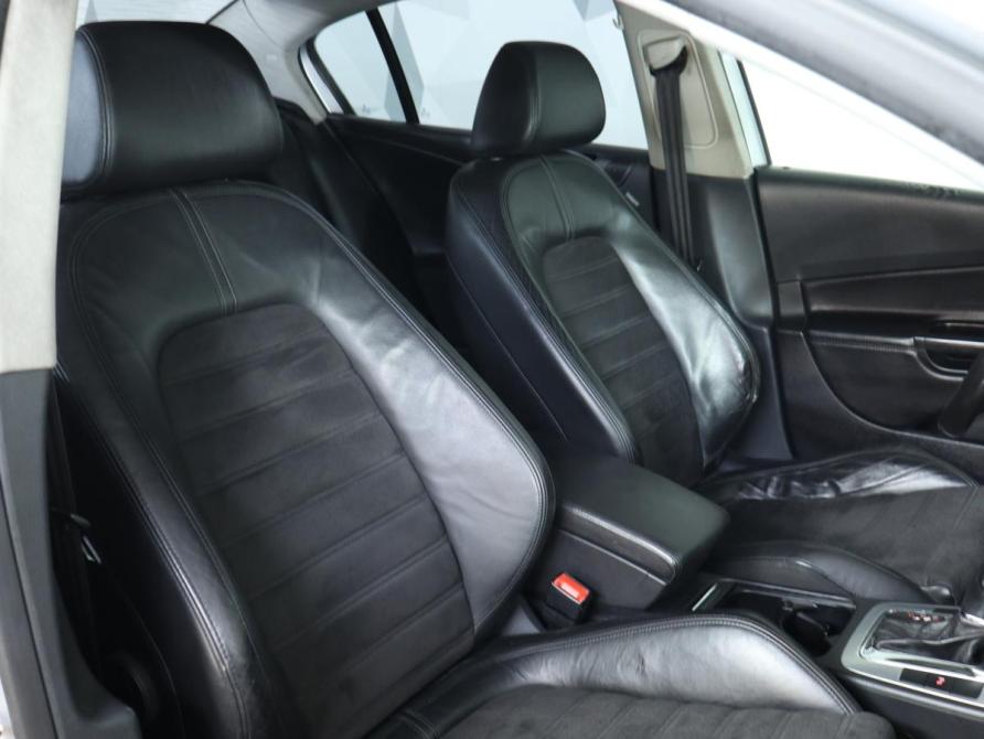Volkswagen Passat B6 Москва  - изображение 25
