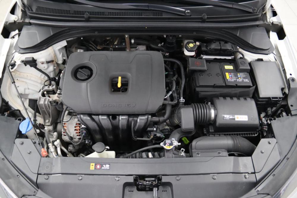 Hyundai Elantra VI (AD) Рестайлинг Сургут  - изображение 27