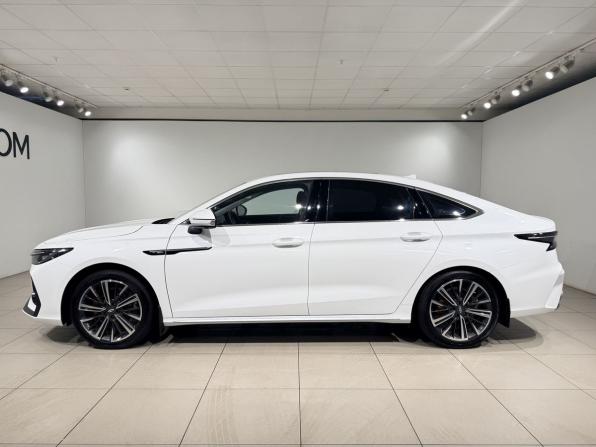 Chery Arrizo 8 с пробегом 2023 года, цена 2 199 000 рублей, 36410 км, седан, Автокод Объявления