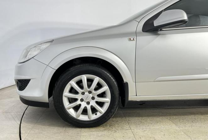 Opel Astra H Рестайлинг с пробегом 2014 года, цена 750 000 рублей, 153012 км, хэтчбек, Автокод Объявления