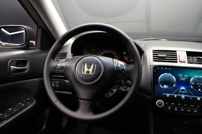 Honda Accord VII Рестайлинг с пробегом 2007 года, цена 890 000 рублей, 335625 км, седан, Автокод Объявления