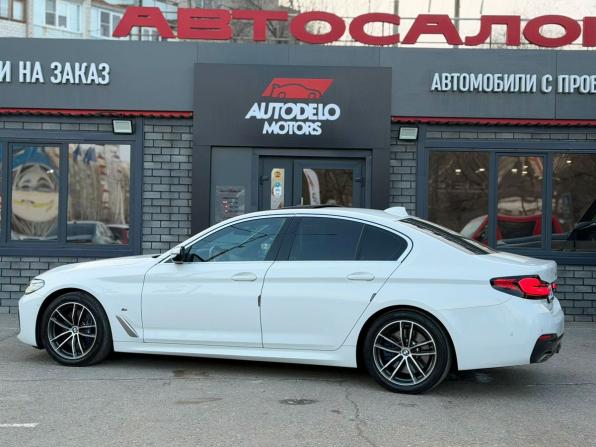 BMW 5 серии VII (G30/G31/G38) Рестайлинг с пробегом 2022 года, цена 4 390 000 рублей, 136082 км, седан, Автокод Объявления