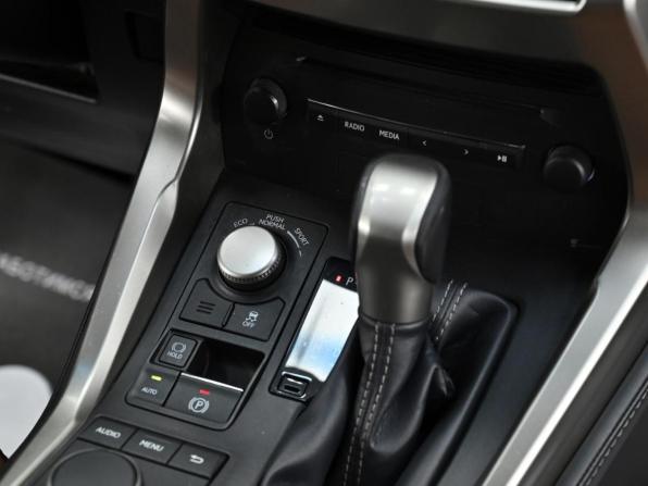 Lexus NX I с пробегом 2015 года, цена 2 599 000 рублей, 134000 км, внедорожник, Автокод Объявления