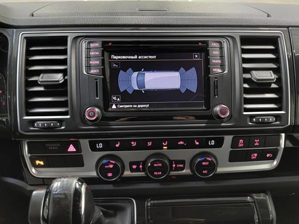 Volkswagen Multivan T6 с пробегом 2016 года, цена 4 450 000 рублей, 181712 км, минивэн, Автокод Объявления