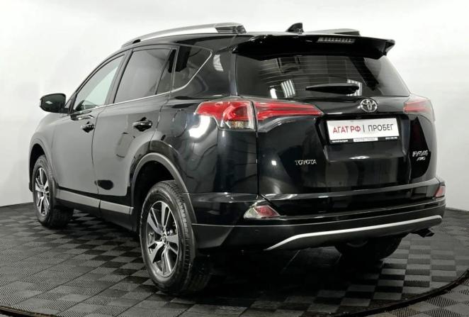 Toyota RAV4 IV (XA40) с пробегом 2015 года, цена 2 650 000 рублей, 76834 км, внедорожник, Автокод Объявления