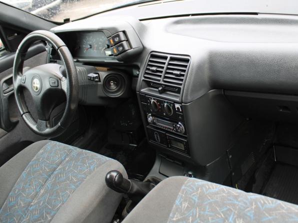 Lada (ВАЗ) 2112 с пробегом 2005 года, цена 109 000 рублей, 211657 км, хэтчбек, Автокод Объявления