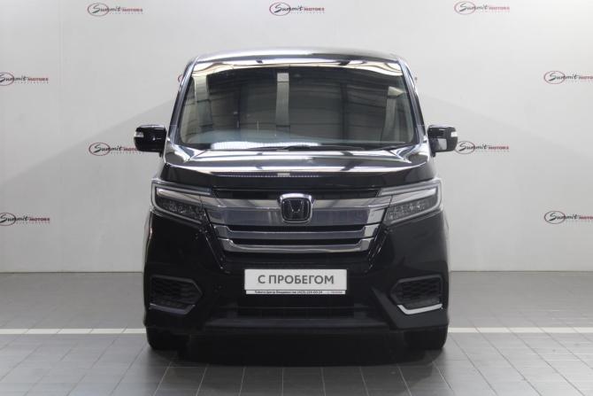 Honda Stepwgn V Рестайлинг с пробегом 2021 года, цена 3 000 000 рублей, 90357 км, минивэн, Автокод Объявления