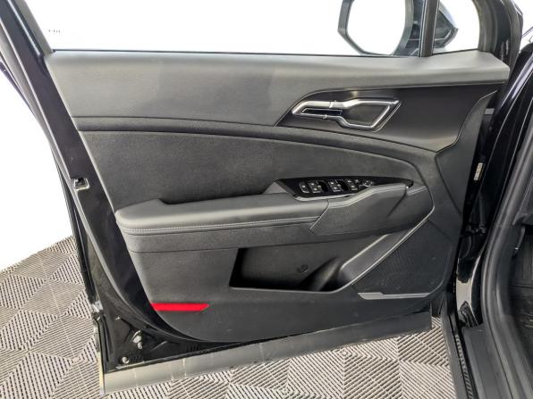 Kia Sportage V с пробегом 2024 года, цена 3 250 000 рублей, 40058 км, внедорожник, Автокод Объявления