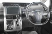 Toyota Voxy II (R70) Рестайлинг Кемерово  - изображение 36