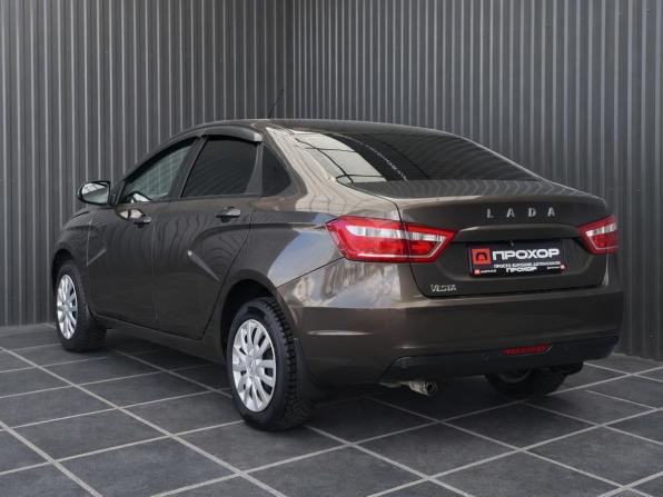 Lada (ВАЗ) Vesta I с пробегом 2022 года, цена 1 147 000 рублей, 76809 км, седан, Автокод Объявления