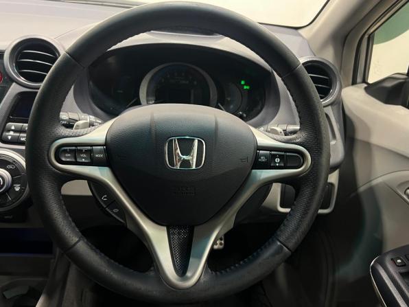 Honda Insight II с пробегом 2009 года, цена 689 000 рублей, 288460 км, хэтчбек, Автокод Объявления