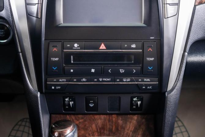 Toyota Camry VII (XV50) Рестайлинг с пробегом 2016 года, цена 2 159 000 рублей, 166246 км, седан, Автокод Объявления