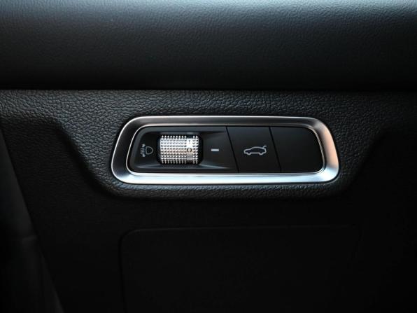 Geely Coolray I Рестайлинг 2 с пробегом 2025 года, цена 2 399 000 рублей, 11608 км, внедорожник, Автокод Объявления