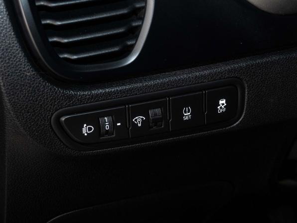 Kia Rio IV Рестайлинг с пробегом 2021 года, цена 1 740 000 рублей, 75000 км, седан, Автокод Объявления
